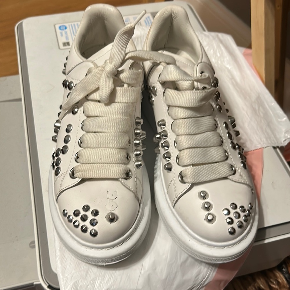 Alexander McQUEEN